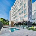 Photo of Holiday Inn Express Madrid Airport