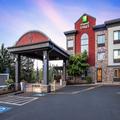 Image of Holiday Inn Express Portland South Lake Oswego