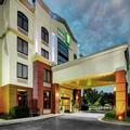 Exterior of Holiday Inn Express Richmond Airport by Ihg