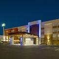 Image of Holiday Inn Express & Suites