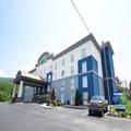 Image of Holiday Inn Express & Suites, Caryville by IHG