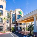 Photo of Holiday Inn Express & Suites Eureka by IHG