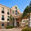 Exterior of Holiday Inn Express & Suites Fairfield North