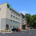 Photo of Holiday Inn Express & Suites Hendersonville Se Flat Rock An Ih