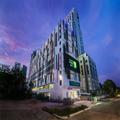 Exterior of Holiday Inn Express & Suites Johor Bahru An Ihg Hotel