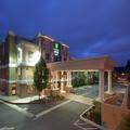 Exterior of Holiday Inn Express & Suites Livermore by IHG