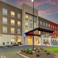 Photo of Holiday Inn Express & Suites Middletown Goshen