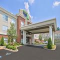 Photo of Holiday Inn Express & Suites Parkersburg Mineral Wells An Ihg Ho
