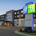 Photo of Holiday Inn Express & Suites Rhinelander