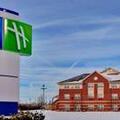 Exterior of Holiday Inn Express & Suites Southfield Detroit An Ihg Hotel