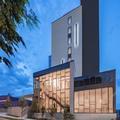 Exterior of Holiday Inn Express & Suites The Forum East