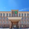 Exterior of Holiday Inn Express & Suites Topeka North
