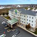 Photo of Holiday Inn Express & Suites Waukegan by IHG