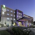 Exterior of Holiday Inn Express Wilmington West Medical Park
