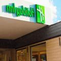 Exterior of Holiday Inn NEWPORT by IHG