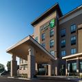 Exterior of Holiday Inn & Suites