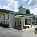Image of Home Town Inn & Suites Macon