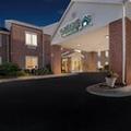 Image of HomeTowne Studios by Red Roof East Lansing - Okemos