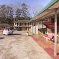 Exterior of Hotel Brookhaven Ms