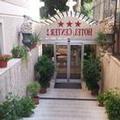 Photo of Hotel Center 1