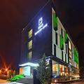 Exterior of Hotel Cubix