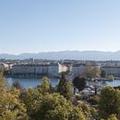 Photo of Hotel Metropole Geneve