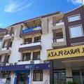 Photo of Hotel Paras Plaza