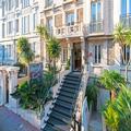 Exterior of Hotel Renoir