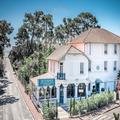Exterior of Hotel The Originals La Villa Ouest