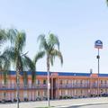 Photo of Howard Johnson by Wyndham Bakersfield