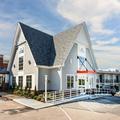 Photo of Howard Johnson by Wyndham Middletown Newport Area
