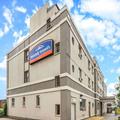 Image of Howard Johnson by Wyndham Toronto Downtown West