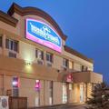 Photo of Howard Johnson by Wyndham Winnipeg West