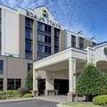 Exterior of Hyatt Place Charlotte Airport / Billy Graham Parkway