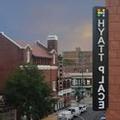 Exterior of Hyatt Place Chicago South / University Medical Center
