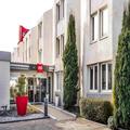 Exterior of Ibis Arles