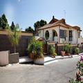 Exterior of Il Mandorlo