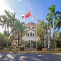 Exterior of International Resort Hotel Sanya