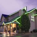 Exterior of Kelly Inn Fargo North Dakota