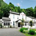 Exterior of Kingswood Hotel