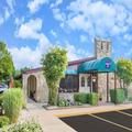 Exterior of Knights Inn Battle Creek