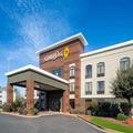 Exterior of La Quinta Inn & Suites by Wyndham Albany Ga