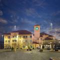 Photo of La Quinta Inn & Suites by Wyndham Albuquerque Midtown