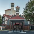 Image of La Quinta Inn & Suites by Wyndham Atlanta Perimeter Medical