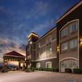 Exterior of La Quinta Inn & Suites by Wyndham Bridgeport