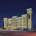 Photo of La Quinta Inn & Suites by Wyndham Carlsbad