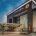 Image of La Quinta Inn & Suites by Wyndham Dallas Plano The Colony