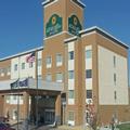 Image of La Quinta Inn & Suites by Wyndham Dickinson