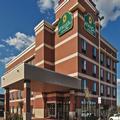 Photo of La Quinta Inn & Suites by Wyndham Edmond