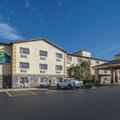 Exterior of La Quinta Inn & Suites by Wyndham Erie